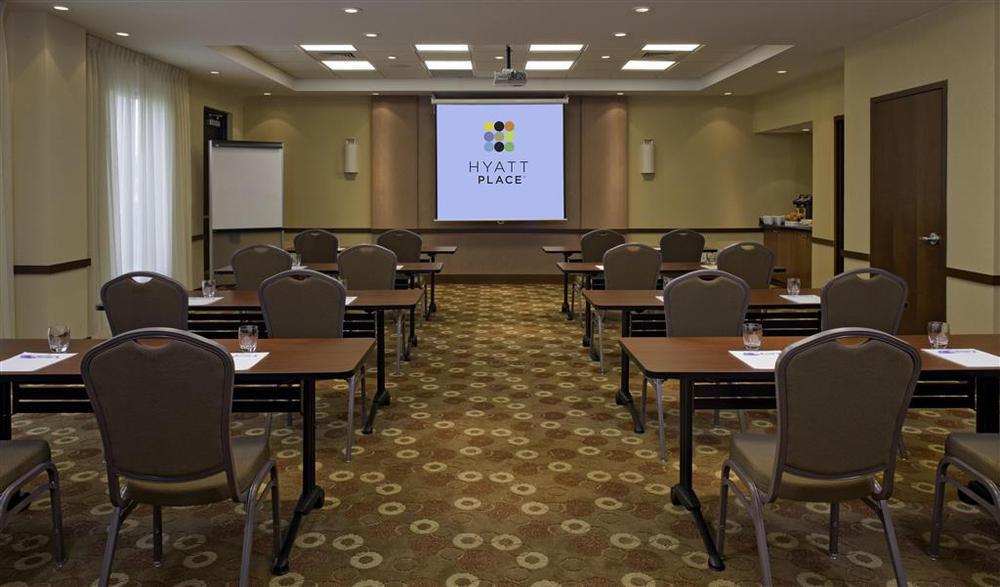 Hyatt Place Bloomington Indiana Удобства фото