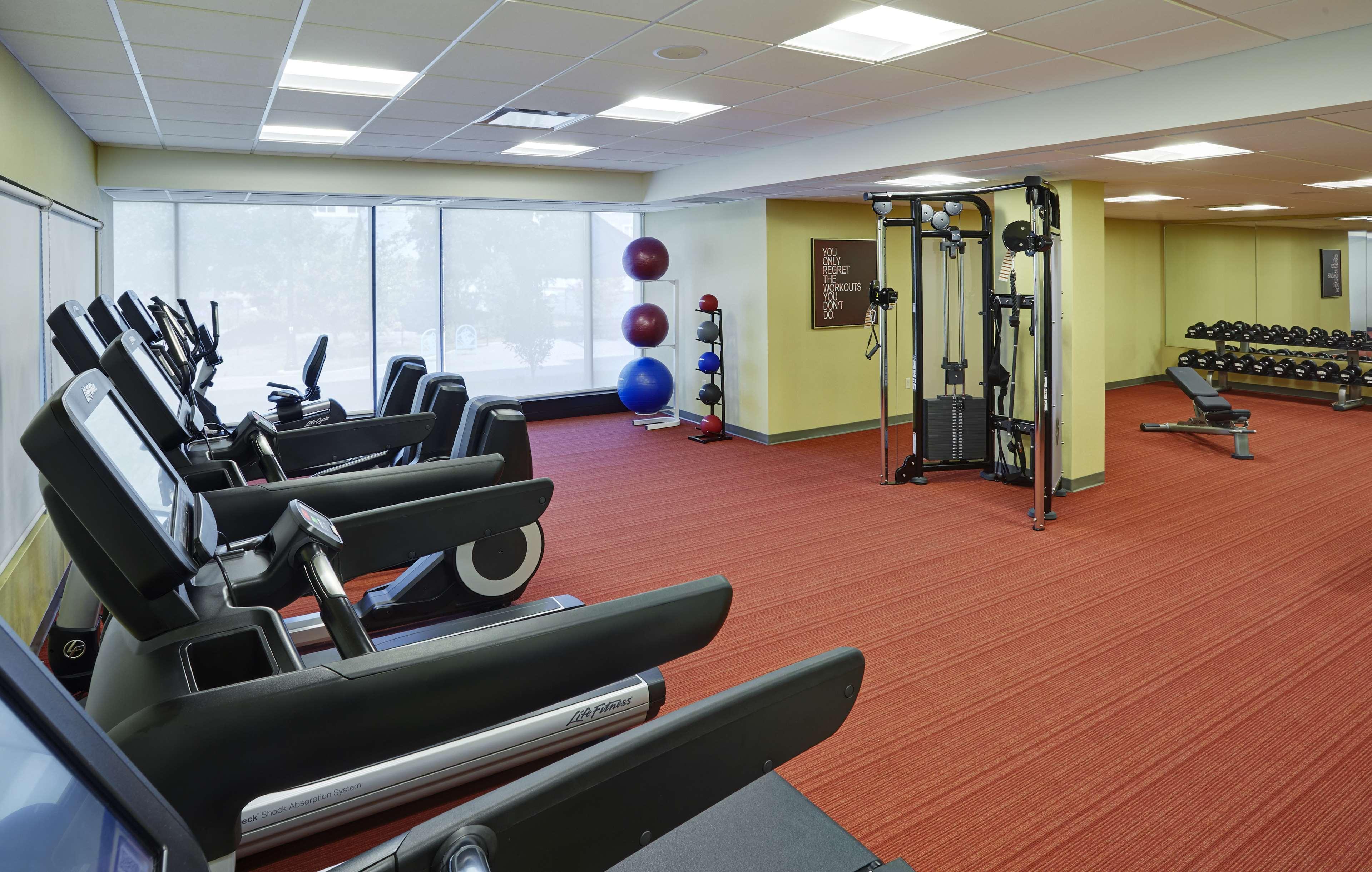 Hyatt Place Bloomington Indiana Экстерьер фото