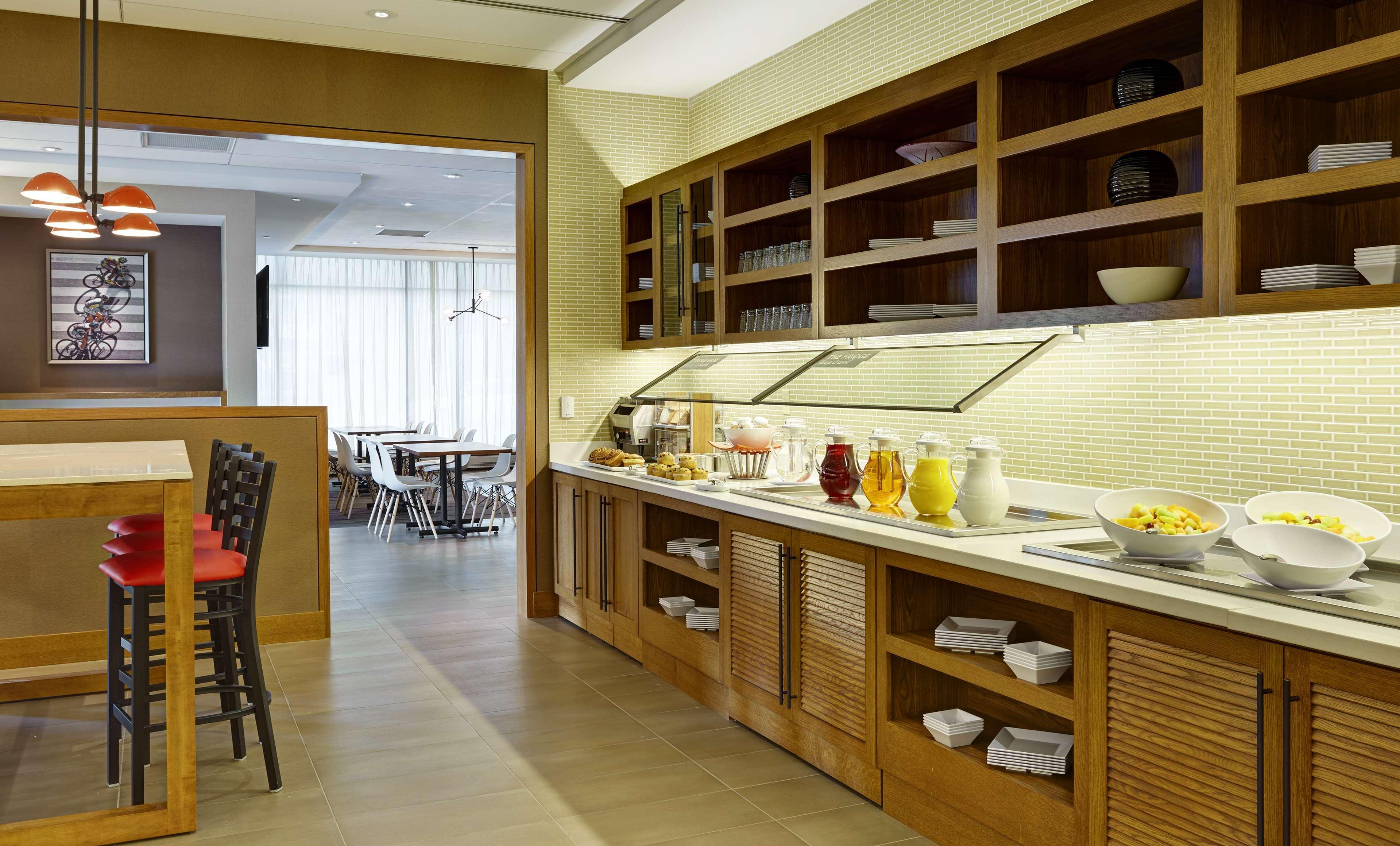Hyatt Place Bloomington Indiana Экстерьер фото