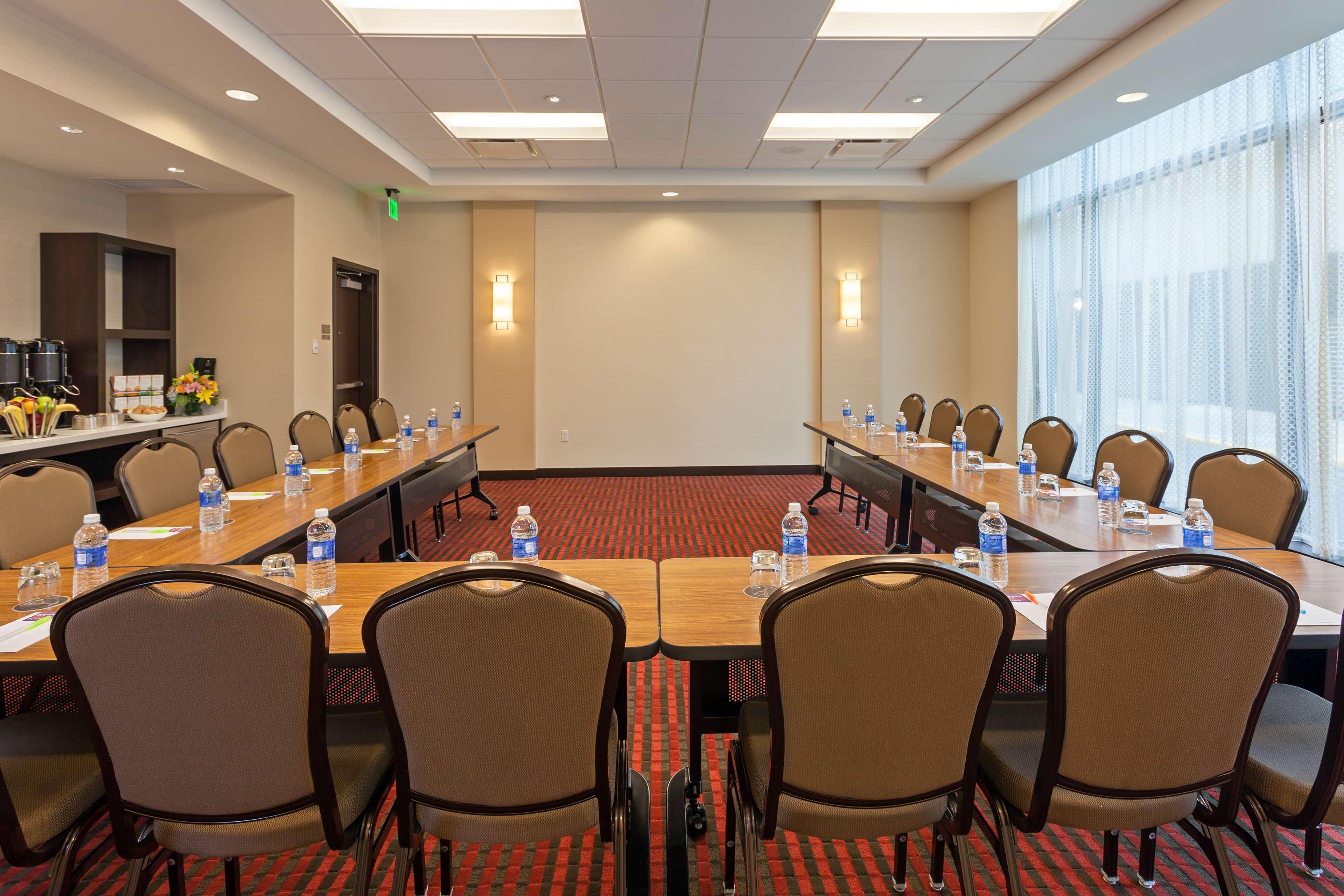 Hyatt Place Bloomington Indiana Экстерьер фото